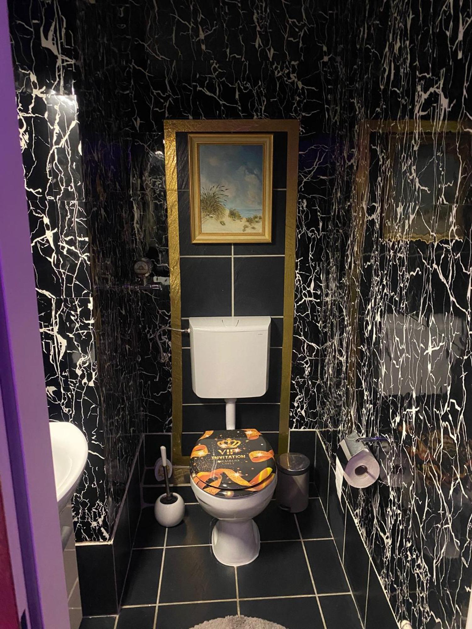 Chez-Ronny Hotel Хамбург Екстериор снимка